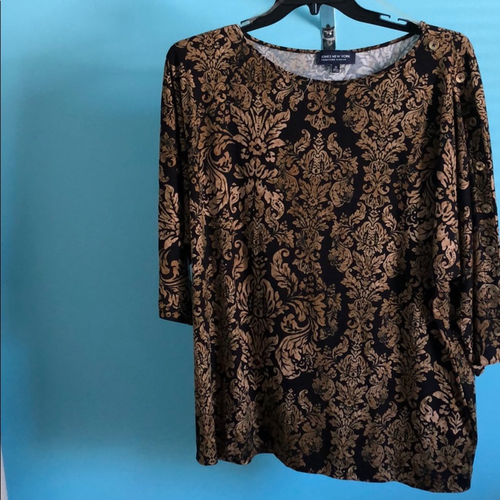 Ladies top